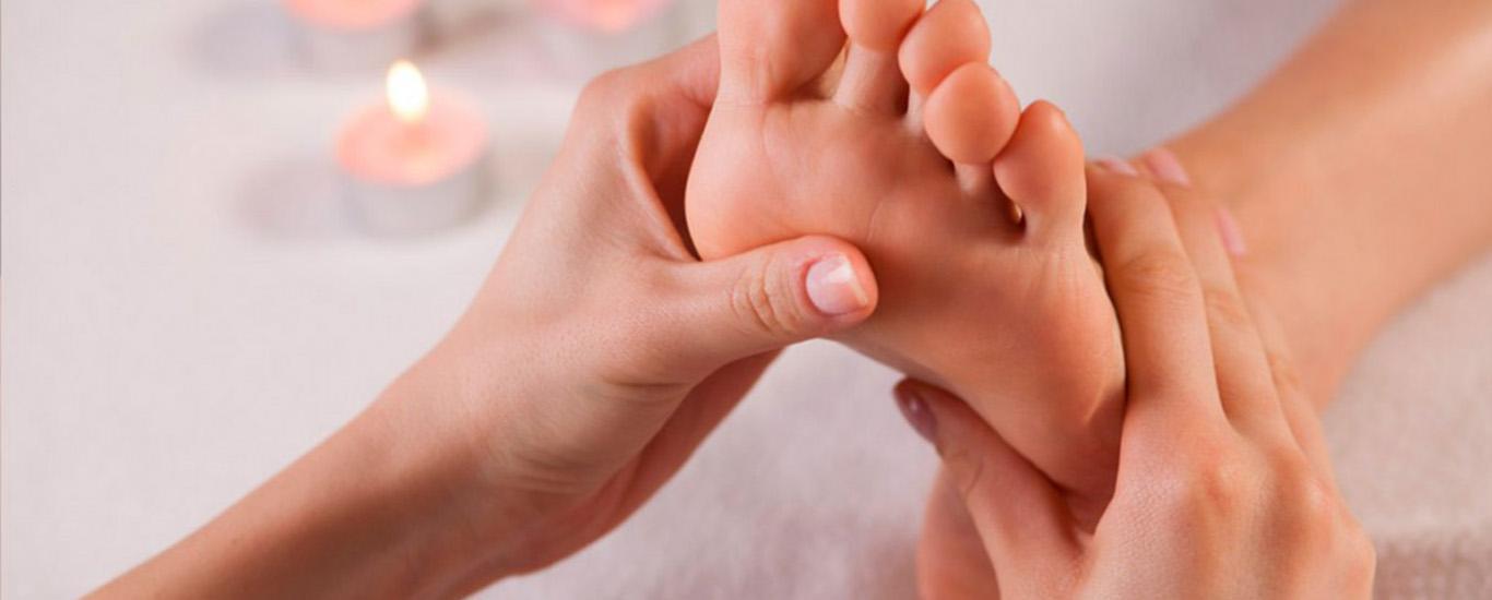 Reflexologia com escalda-pés